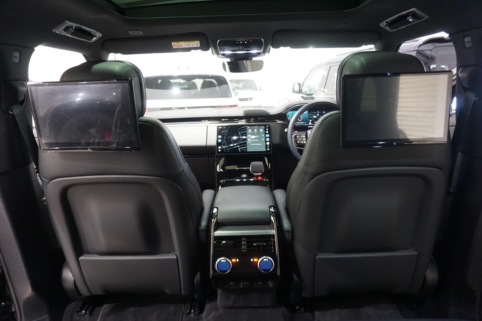Land Rover Range Rover Sport 3.0 D300 MHEV Dynamic SE Auto 4WD Euro 6 (s/s) 5dr